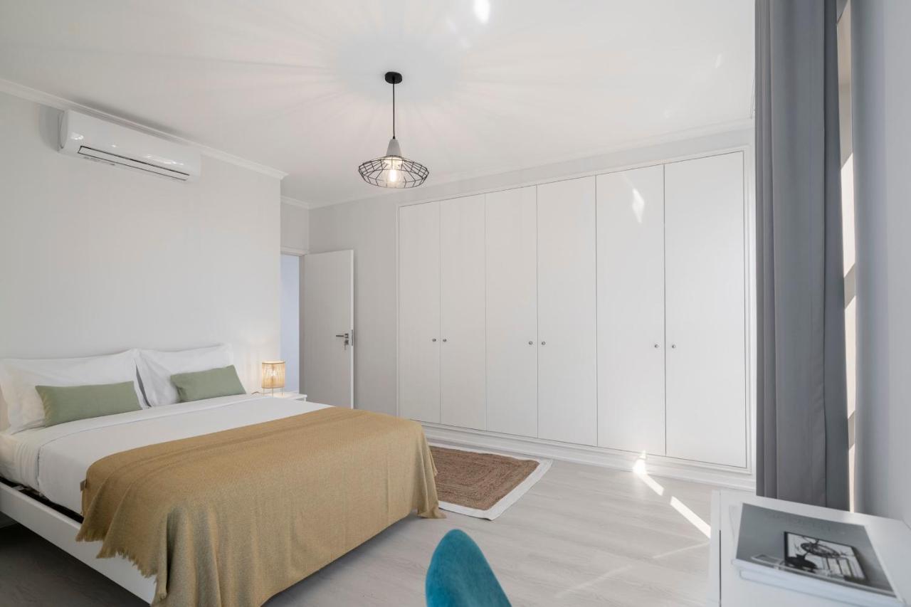 Intelsol Calheta Apartments By An Island Apart Extérieur photo